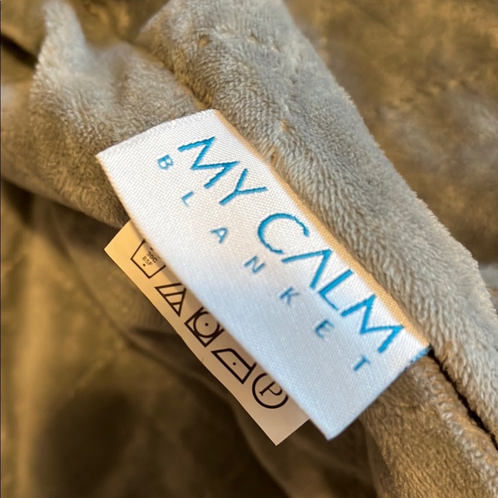 NWOT mycalm weighted blanket 20lbs